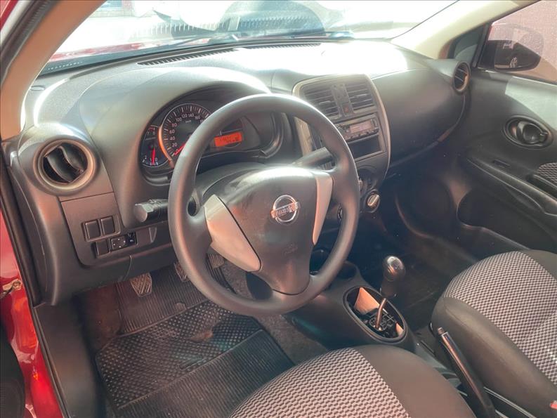 NISSAN VERSA 2018