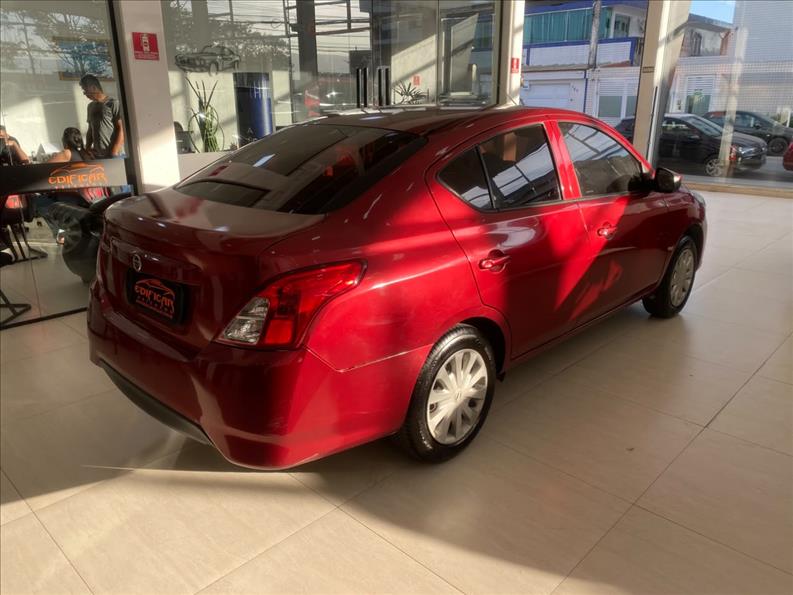 NISSAN VERSA 2018