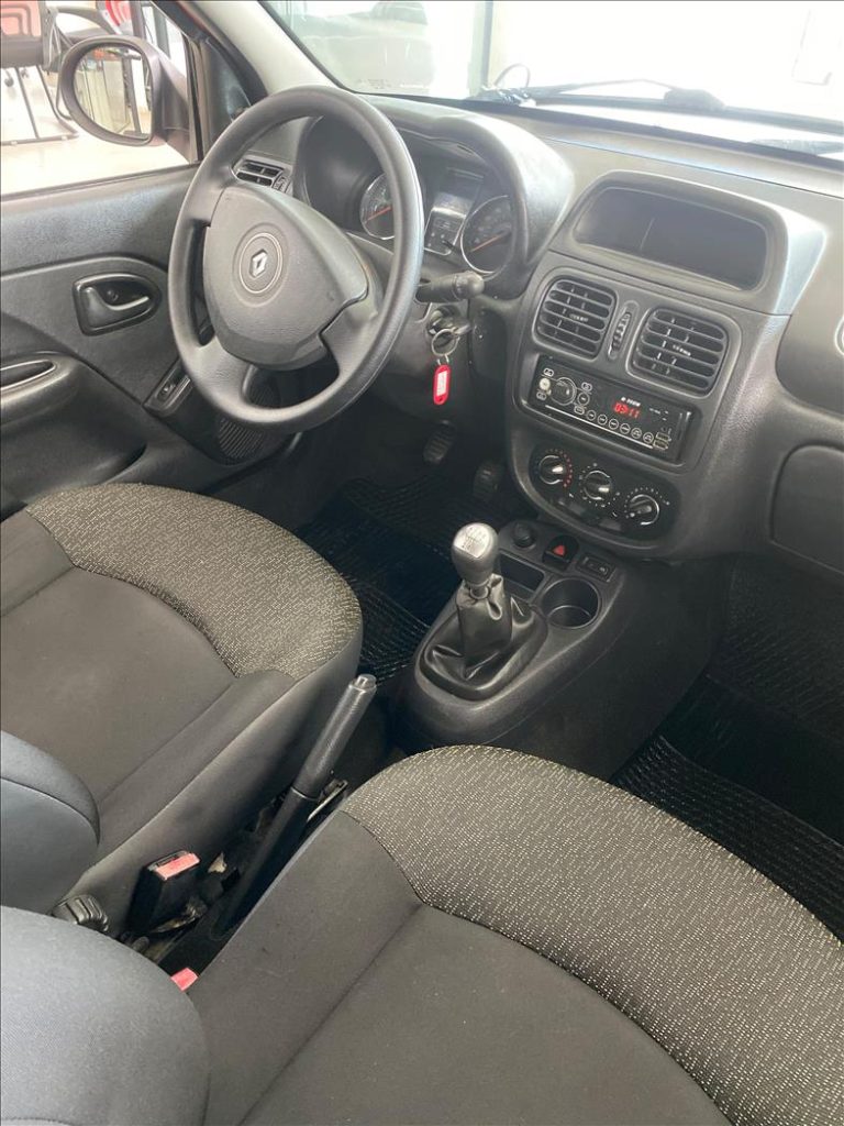 RENAULT CLIO 2014