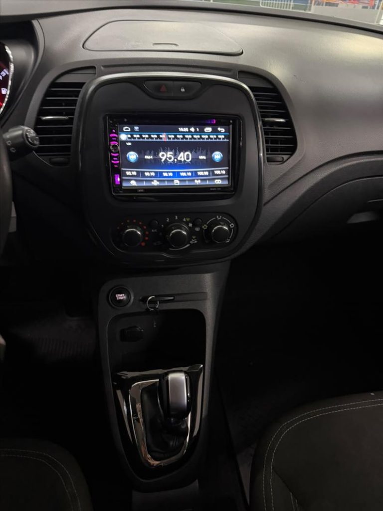 RENAULT CAPTUR 2019