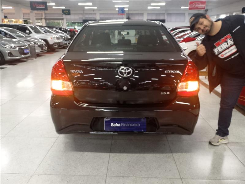 TOYOTA ETIOS 2018