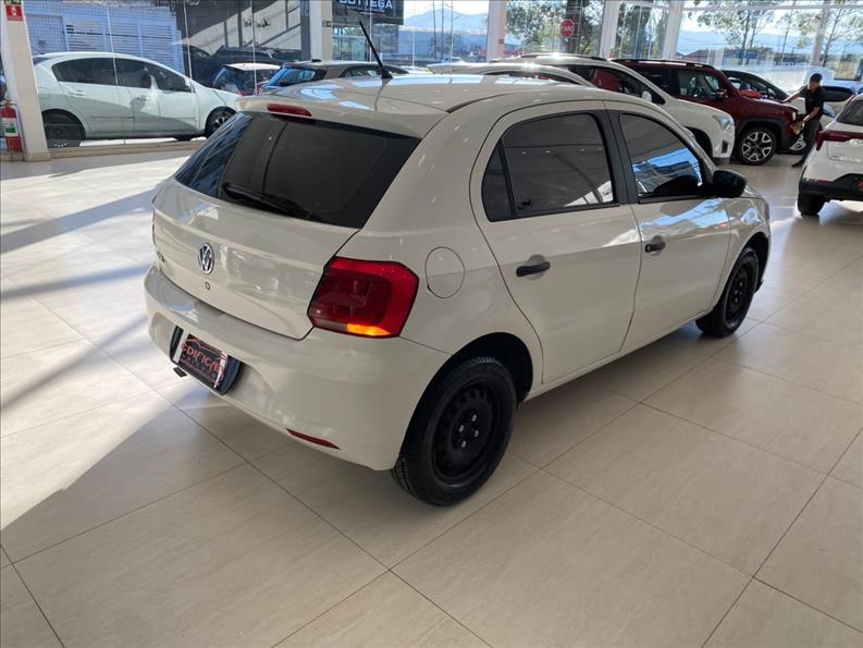 VOLKSWAGEN GOL 2021