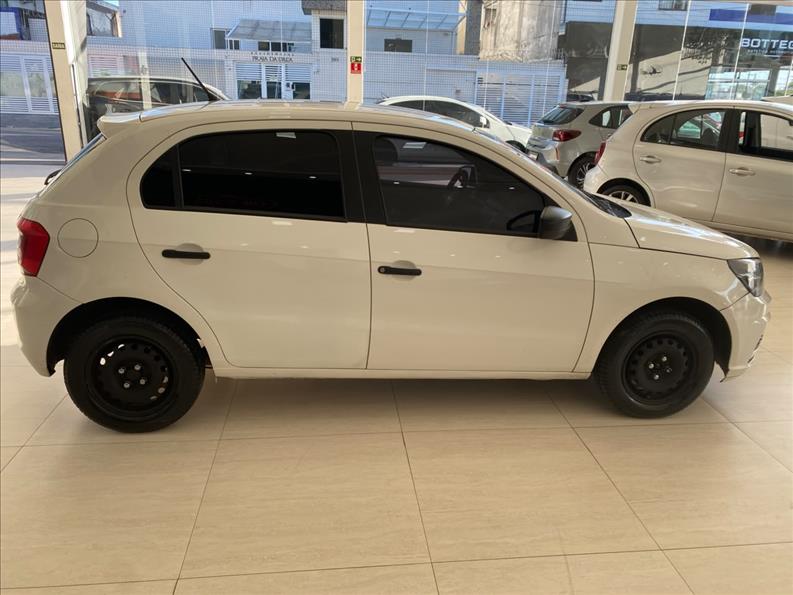 VOLKSWAGEN GOL 2021