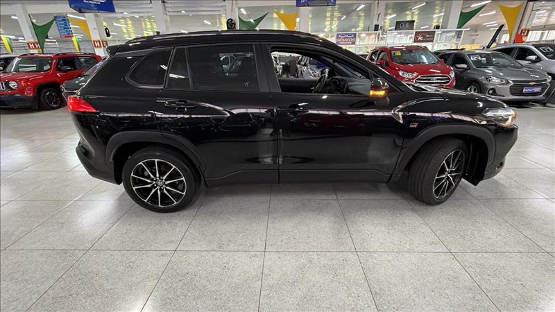 TOYOTA COROLLA CROSS 2024