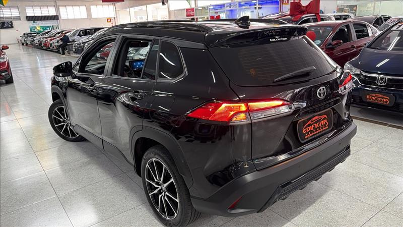 TOYOTA COROLLA CROSS 2024