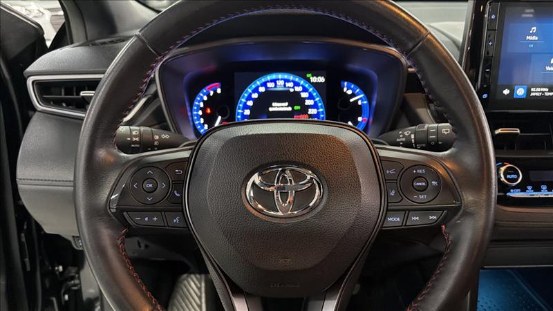 TOYOTA COROLLA CROSS 2024