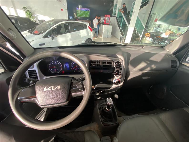 KIA BONGO 2024