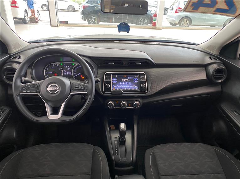 NISSAN KICKS 2024