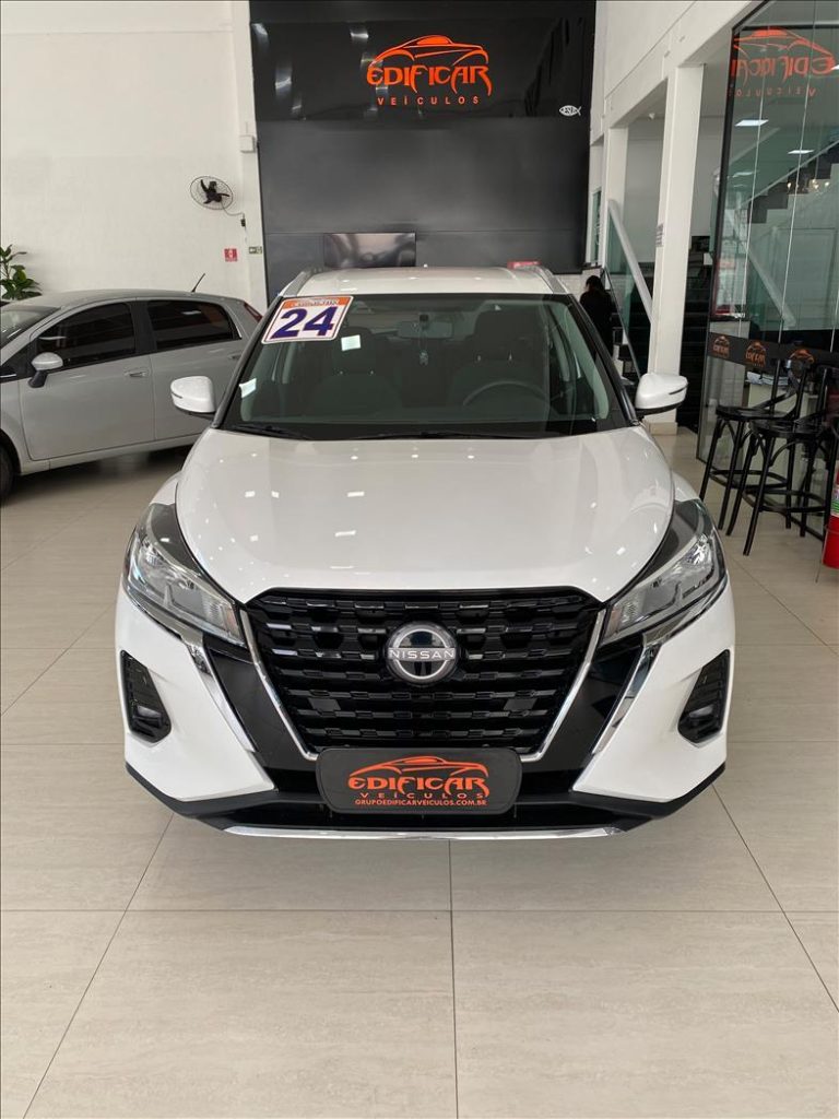NISSAN KICKS 2024