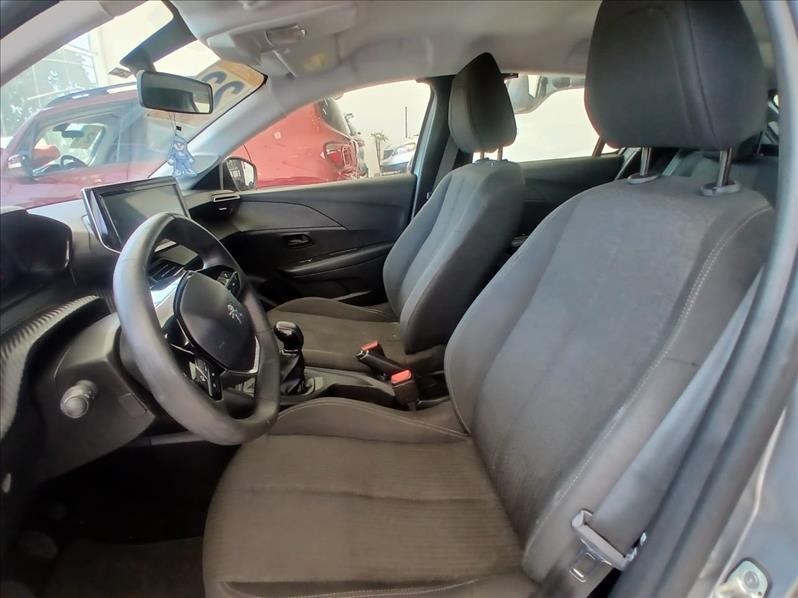 PEUGEOT 208 2023