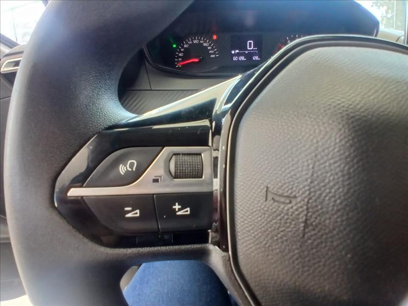 PEUGEOT 208 2023