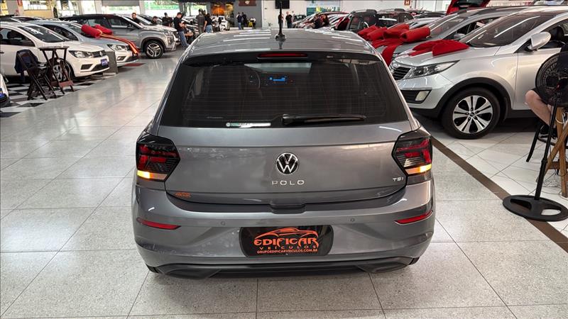 VOLKSWAGEN POLO 2024