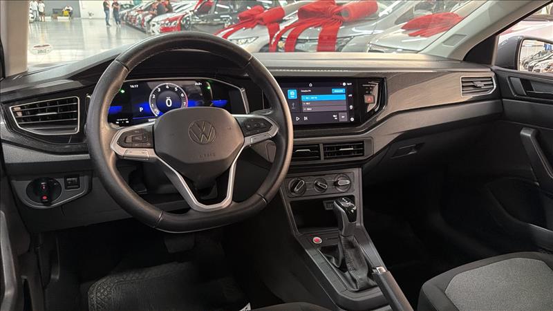 VOLKSWAGEN POLO 2024