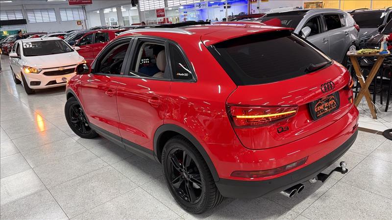 AUDI Q3 2016