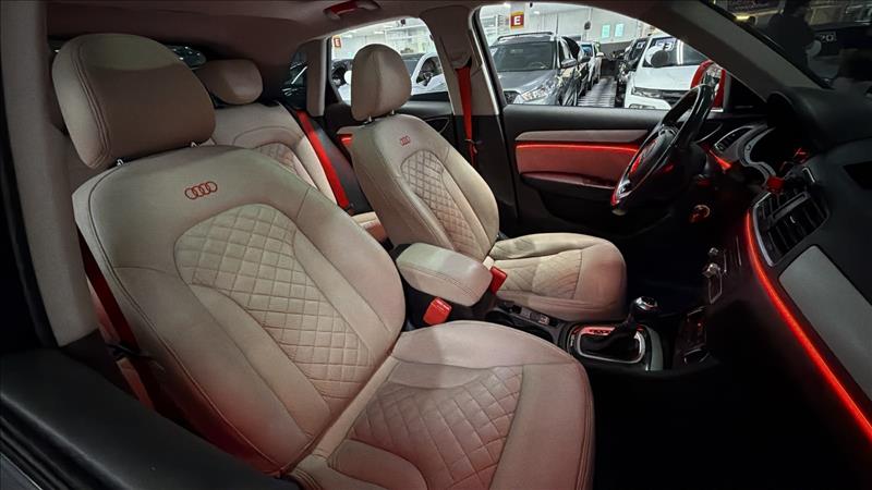 AUDI Q3 2016