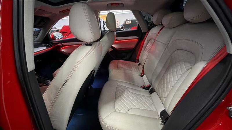 AUDI Q3 2016