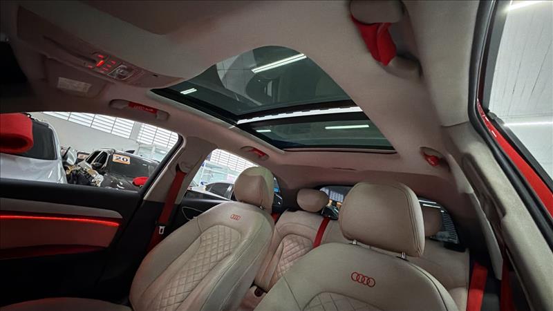 AUDI Q3 2016