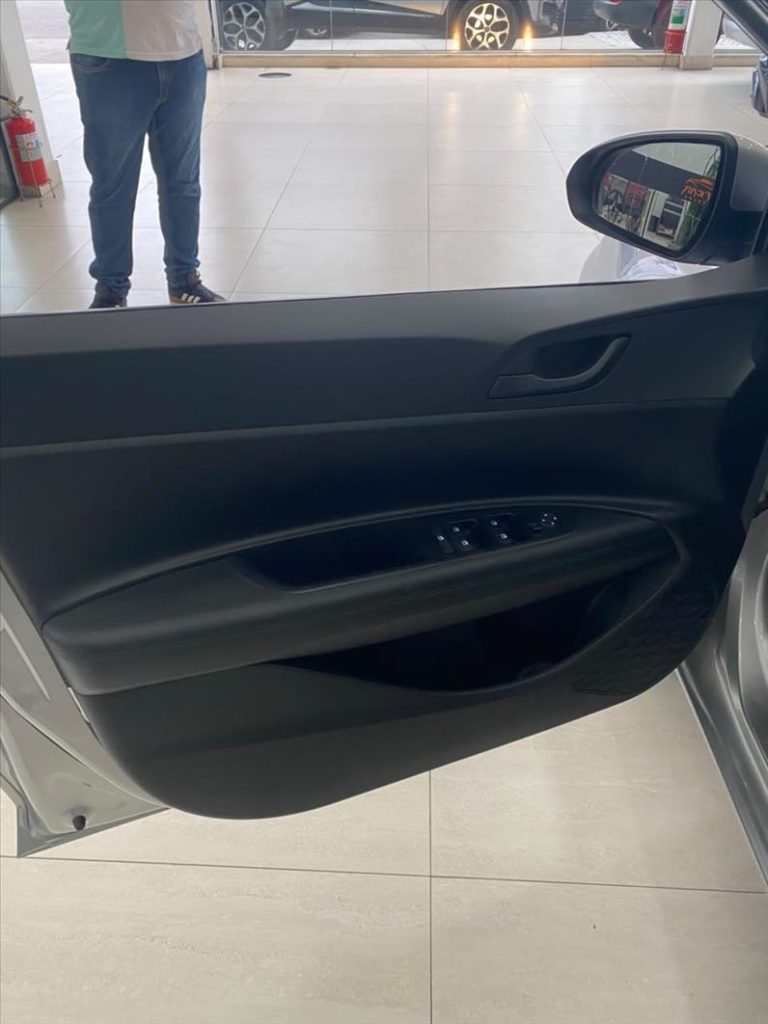 HYUNDAI HB20 2025