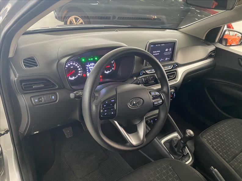 HYUNDAI HB20 2025