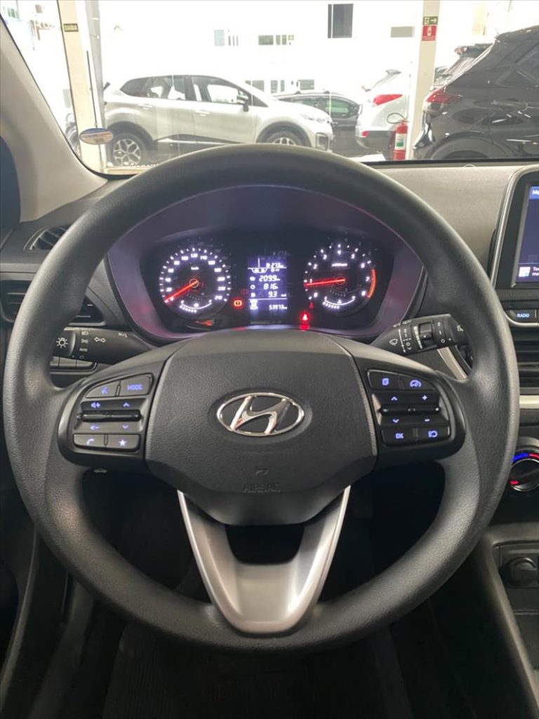 HYUNDAI HB20 2025