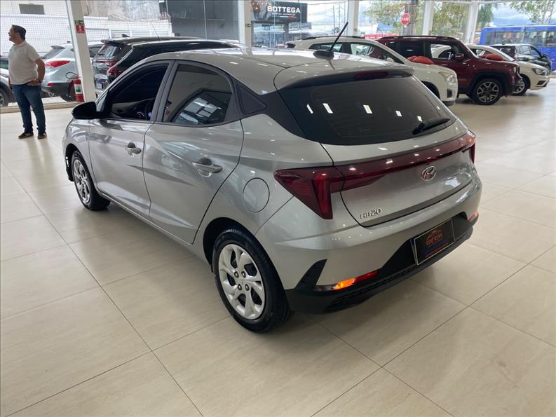 HYUNDAI HB20 2025