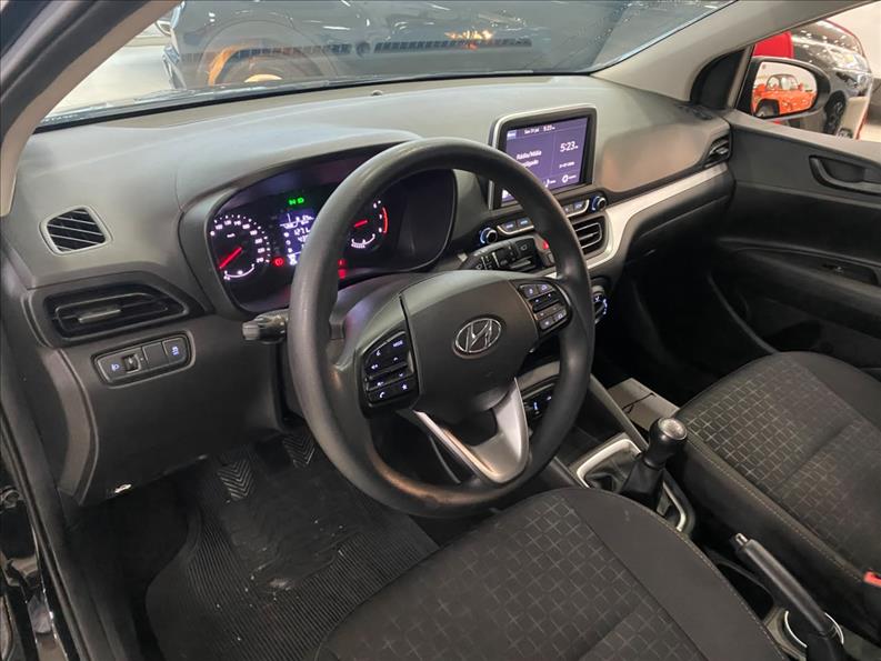 HYUNDAI HB20 2025