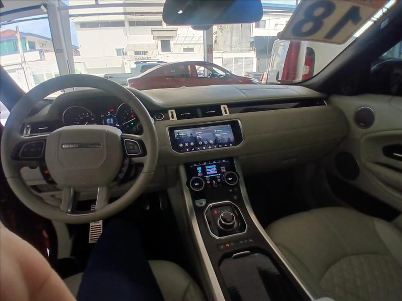 LAND ROVER RANGE ROVER VELAR 2018