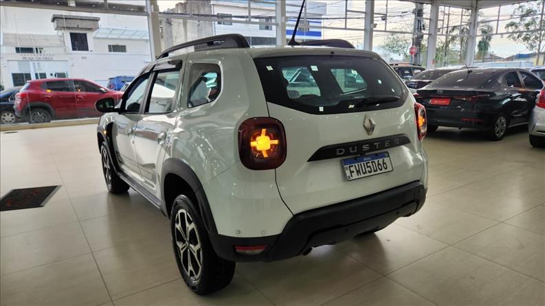 RENAULT DUSTER 2024