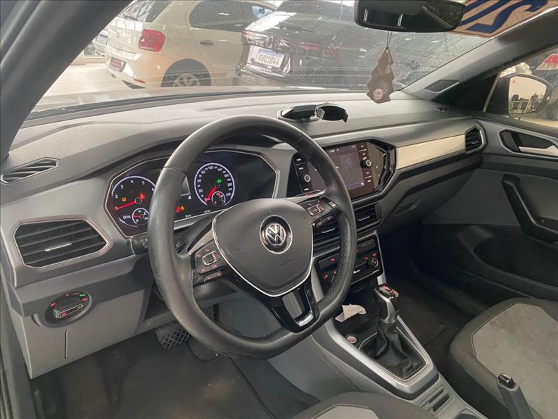VOLKSWAGEN T-CROSS 2020