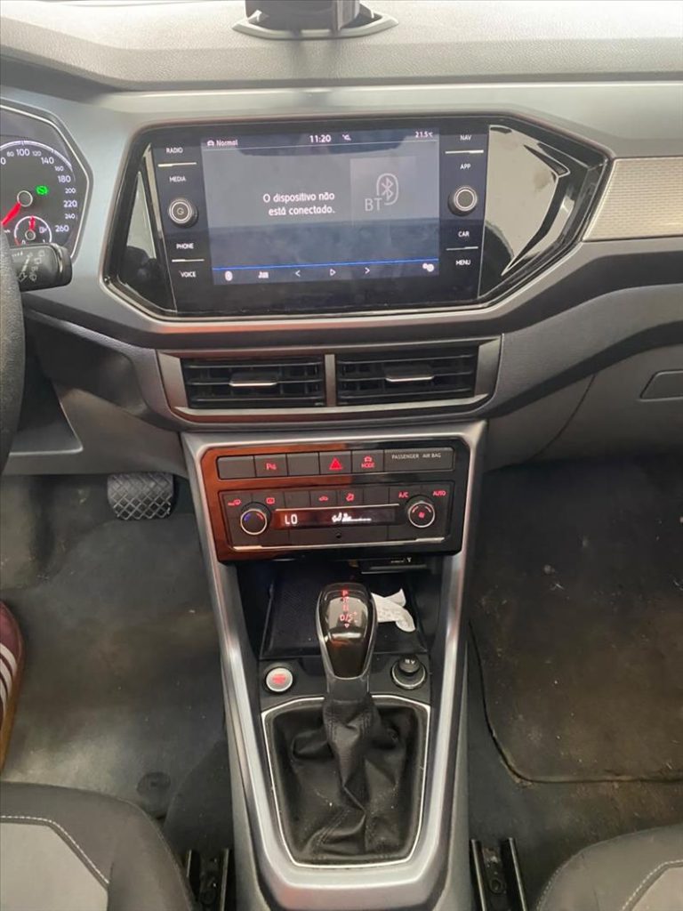 VOLKSWAGEN T-CROSS 2020