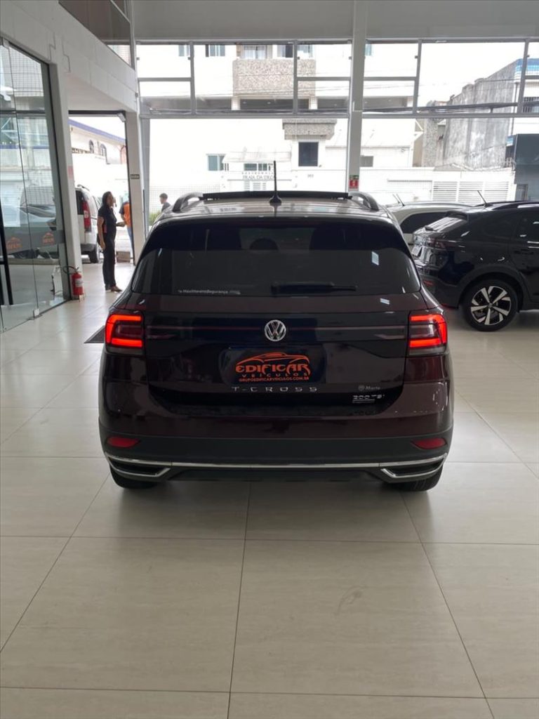 VOLKSWAGEN T-CROSS 2020