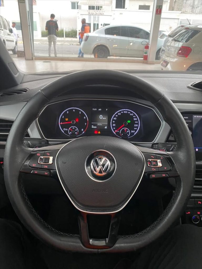 VOLKSWAGEN T-CROSS 2020