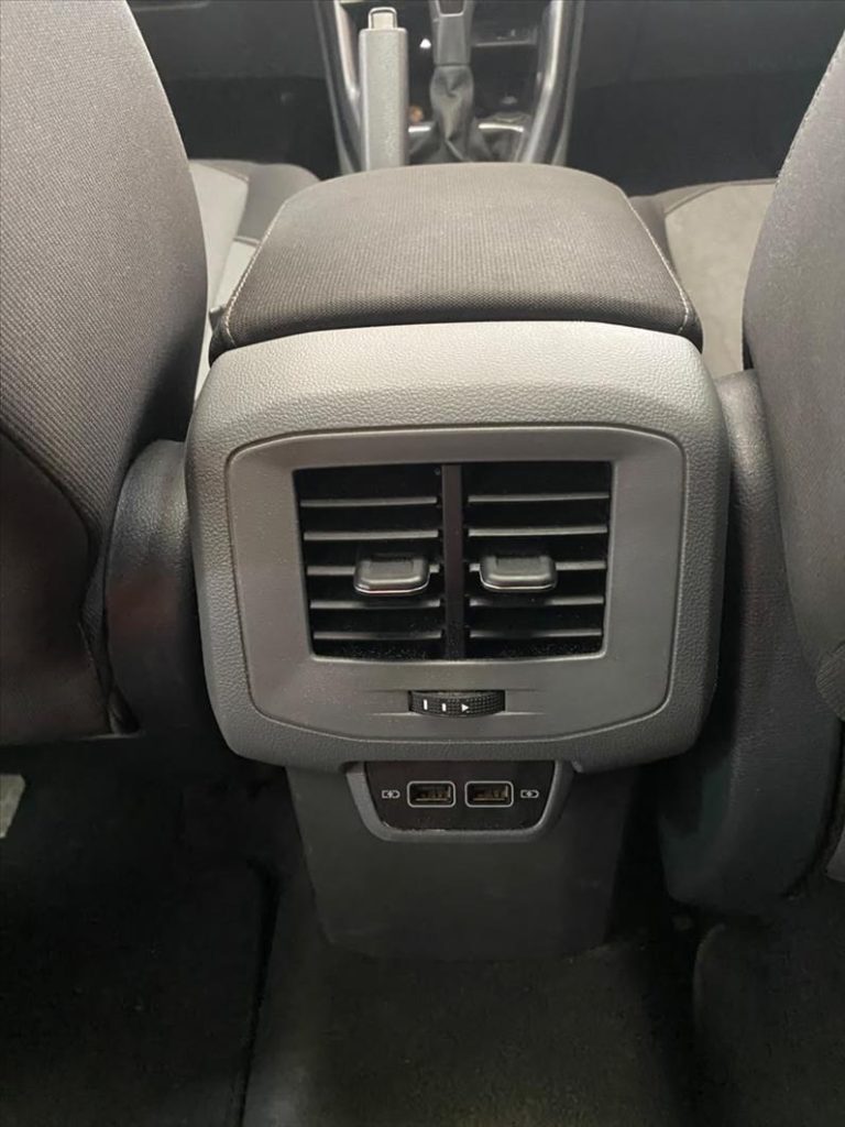 VOLKSWAGEN T-CROSS 2020