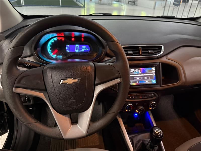 CHEVROLET PRISMA 2015