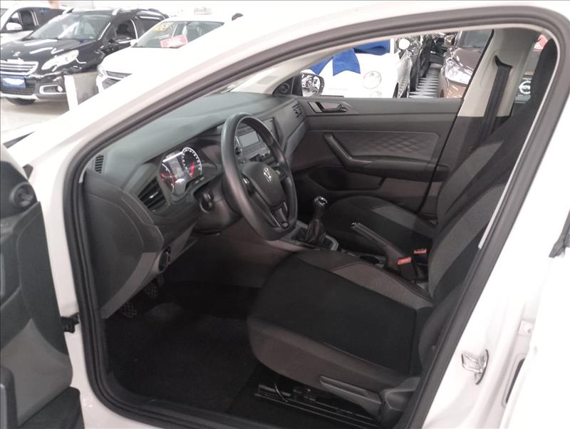 VOLKSWAGEN POLO 2024