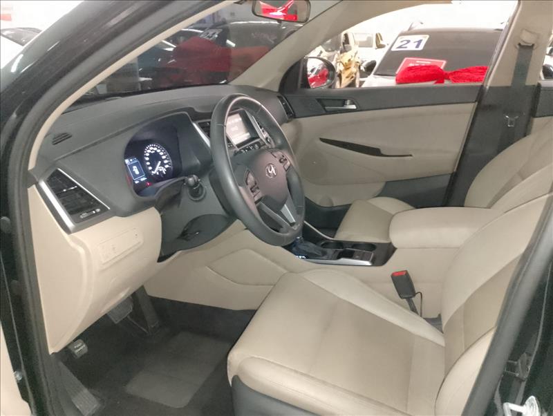 HYUNDAI TUCSON 2021