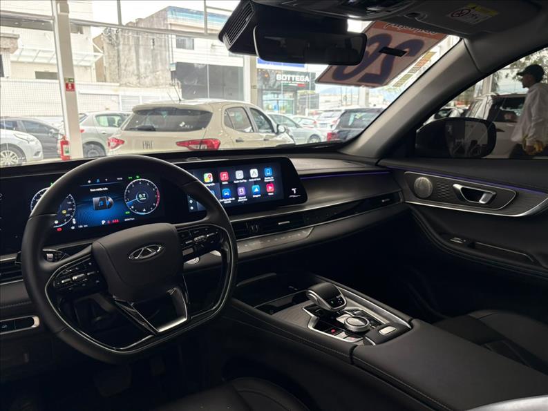 CHERY TIGGO 8 PRO 2025